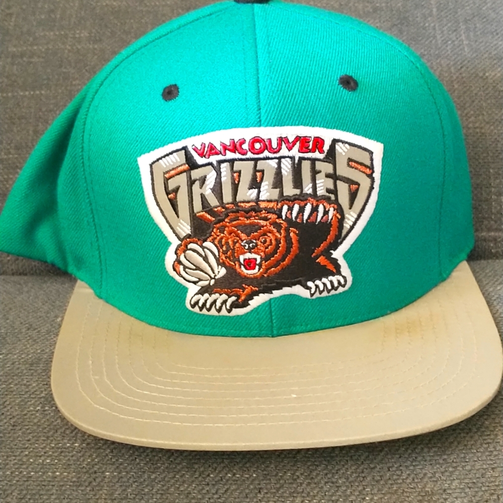 Vancouver grizzlies baseball cap